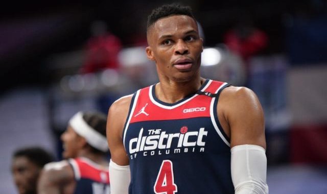 开云-【观察】三双魔咒背后：一数据证明韦少断崖下滑？