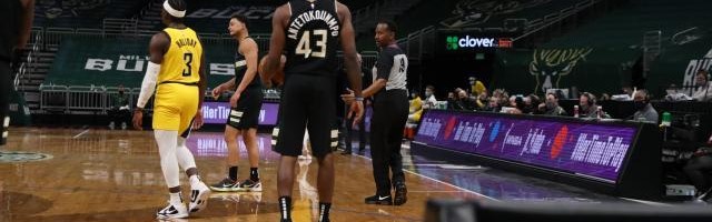 开云体育-大胜无聊改玩摄影 四个瞬间证明字母哥仍在进步