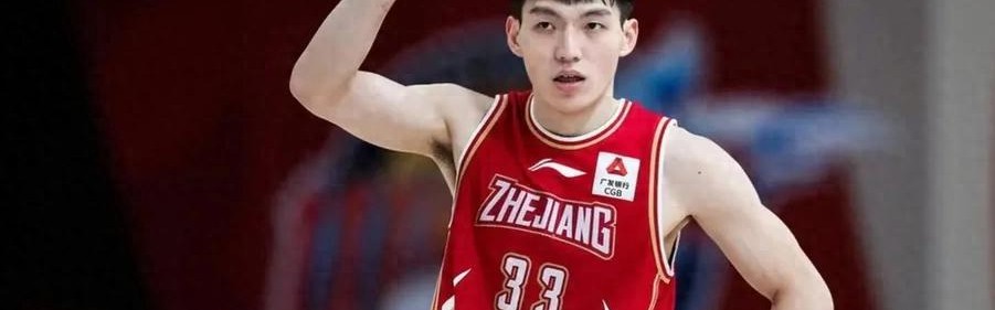 开云APP下载-拿600万，全场4中1，正负值-22！球迷：最水MVP没有之一