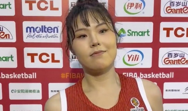 开云APP下载-李月汝：背靠背赛程确实挺难受，今天我们打出了更流畅的配合