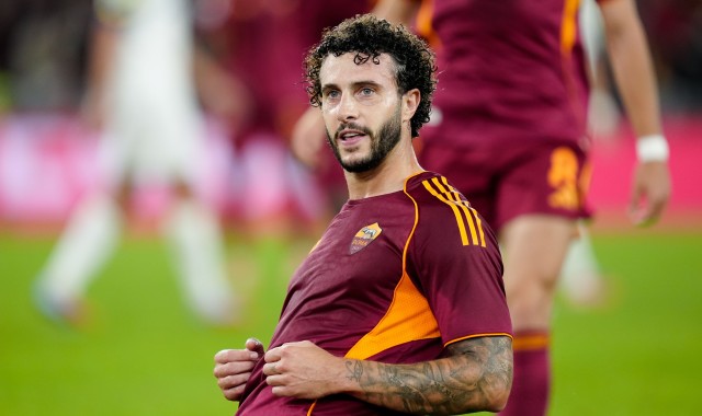 开云体育官网-记者：埃尔莫索本周一参加罗马全队合练，苏莱开始回训练场训练