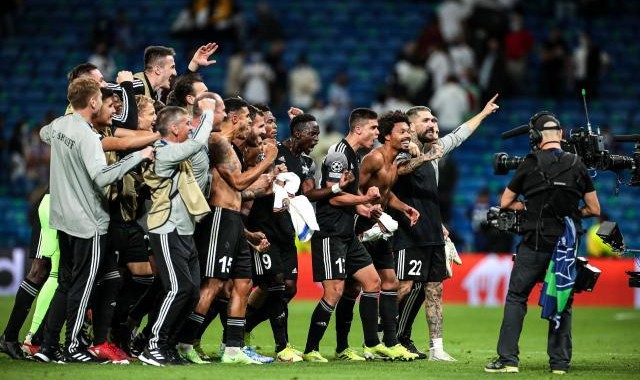 开云体育官网-摩尔多瓦球队掀翻皇马 世界各地人民普大喜奔